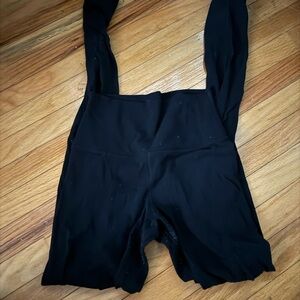 Black Lululemon leggings 28in